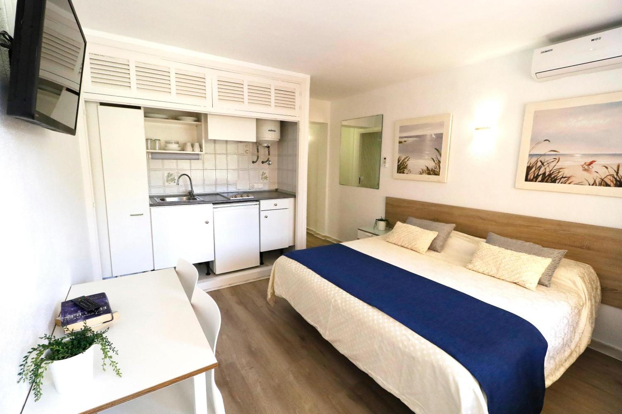 Palmanova Naika Studios & Apartments מראה חיצוני תמונה