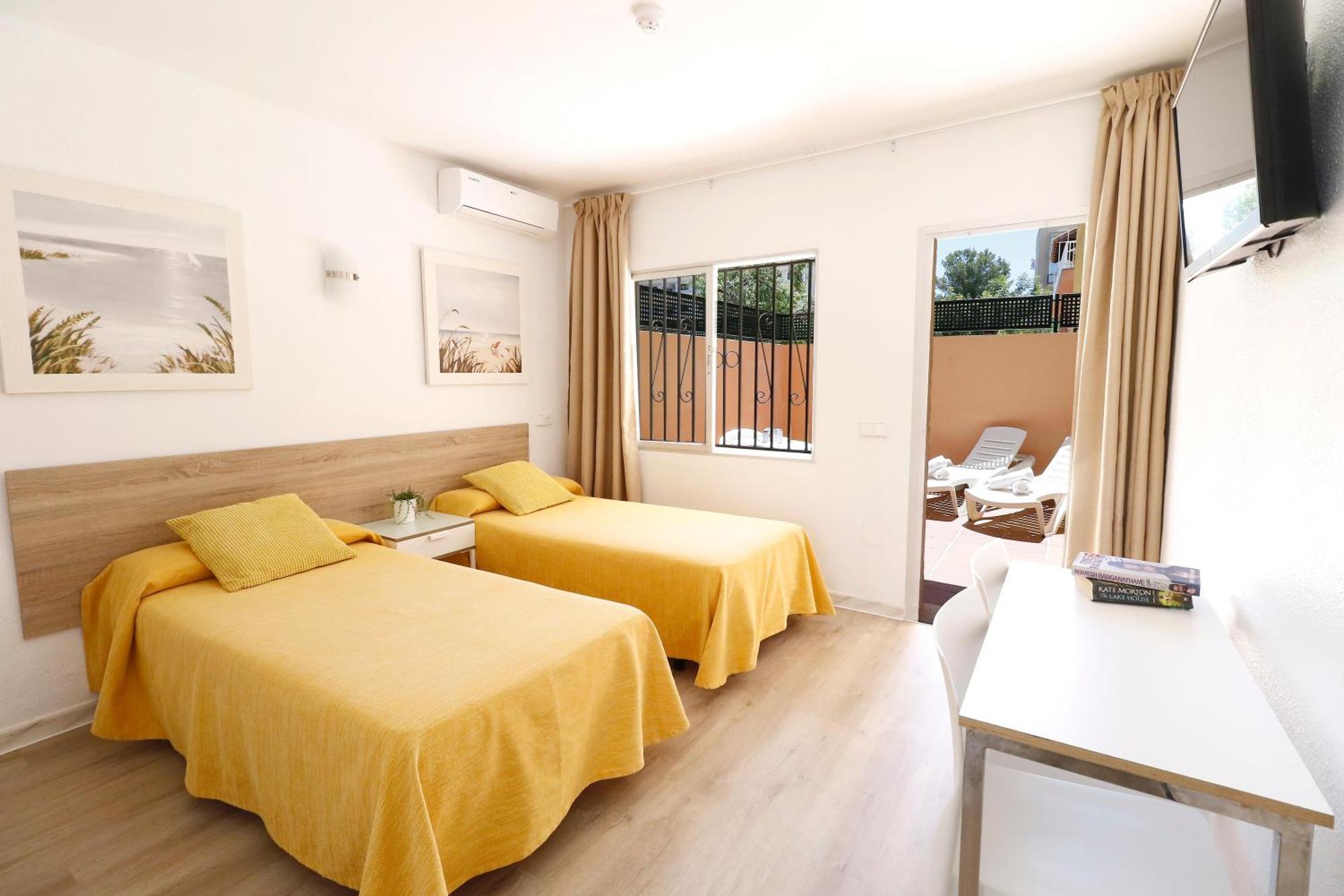 Palmanova Naika Studios & Apartments מראה חיצוני תמונה