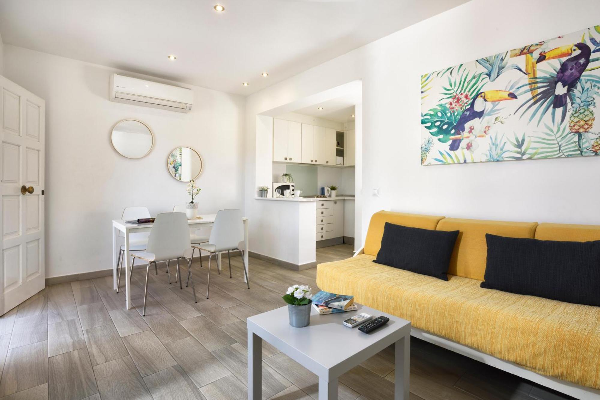Palmanova Naika Studios & Apartments מראה חיצוני תמונה