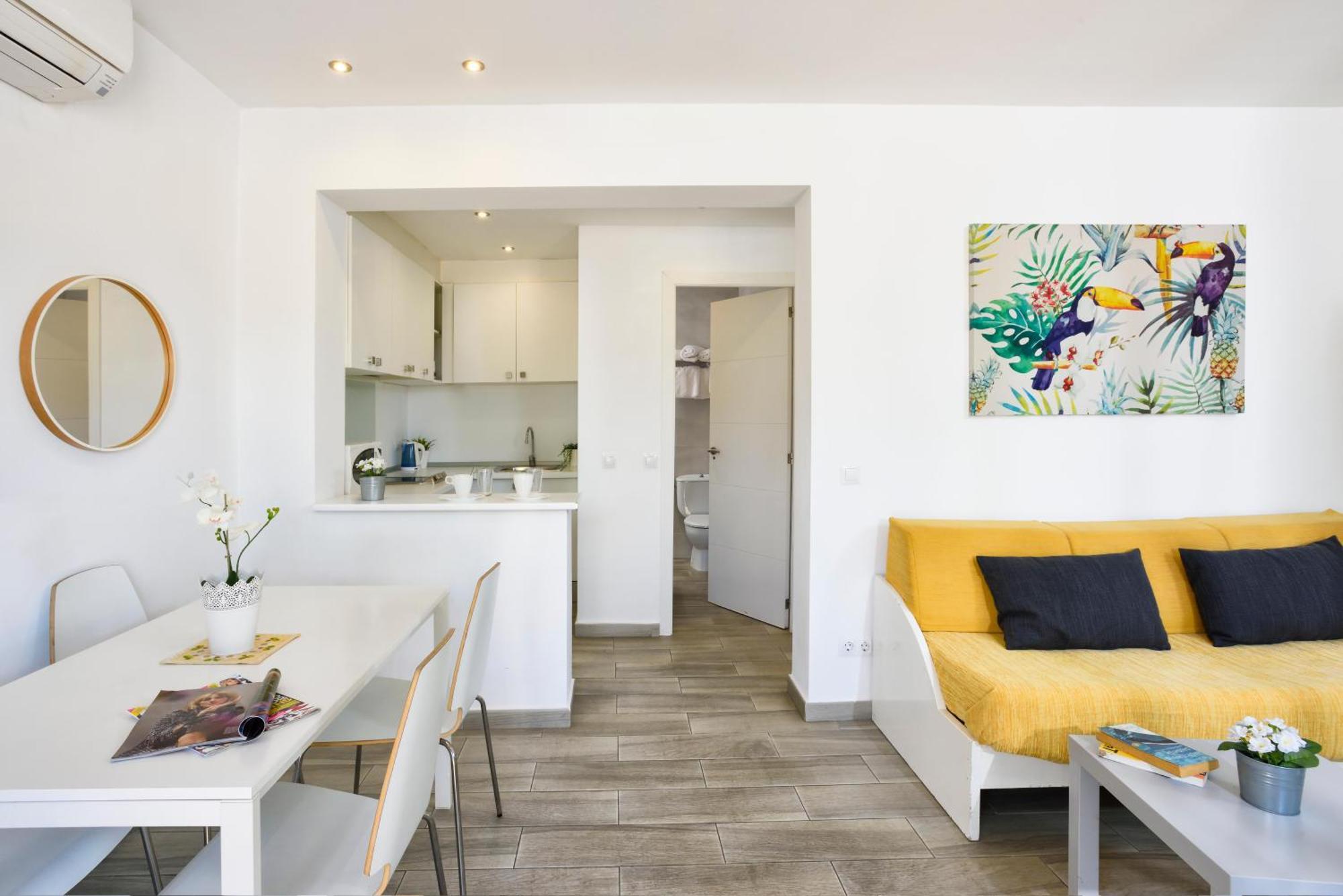 Palmanova Naika Studios & Apartments מראה חיצוני תמונה