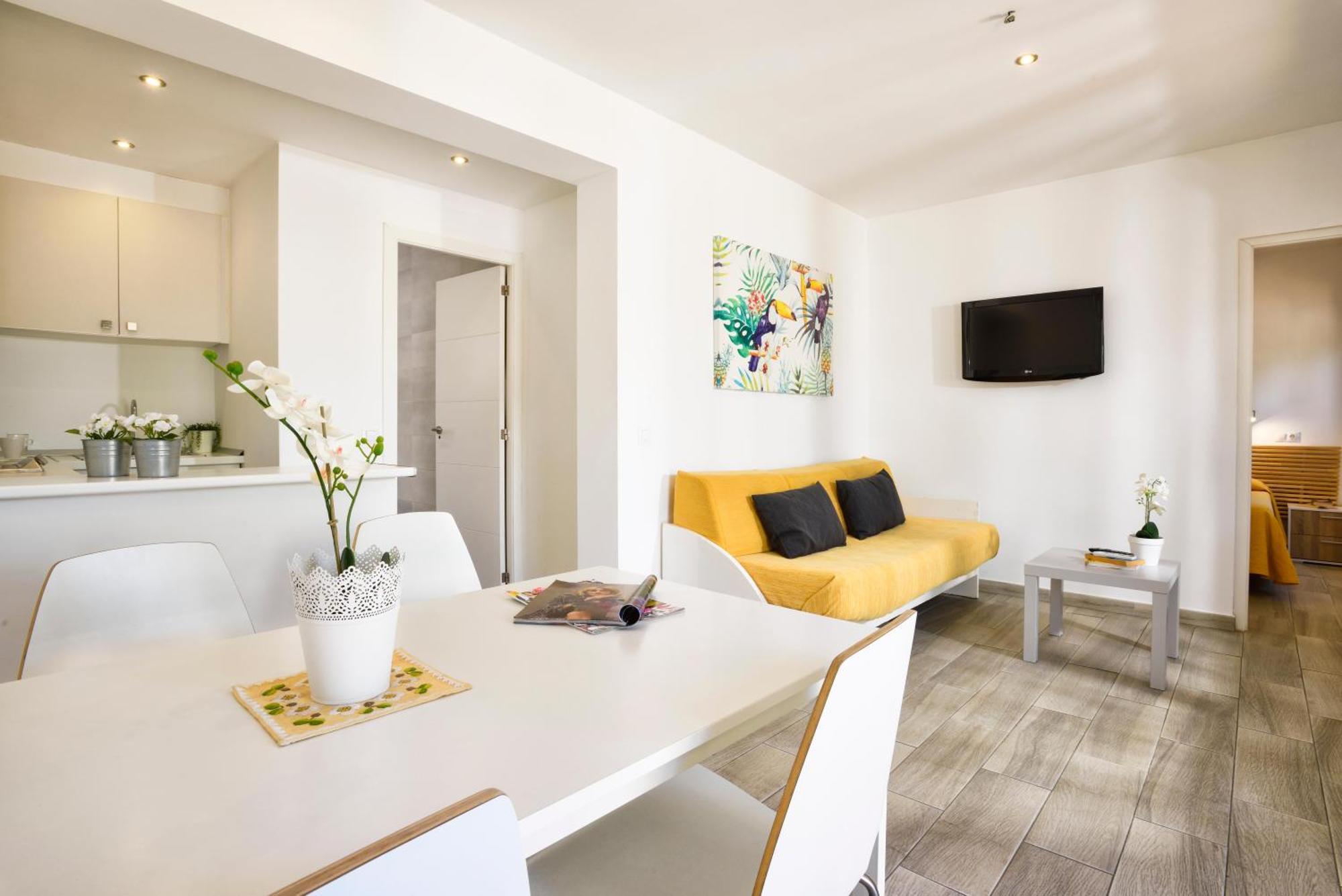 Palmanova Naika Studios & Apartments מראה חיצוני תמונה