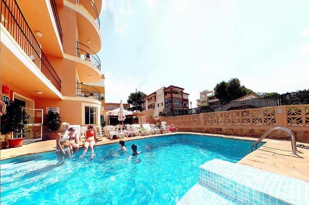 Palmanova Naika Studios & Apartments מראה חיצוני תמונה