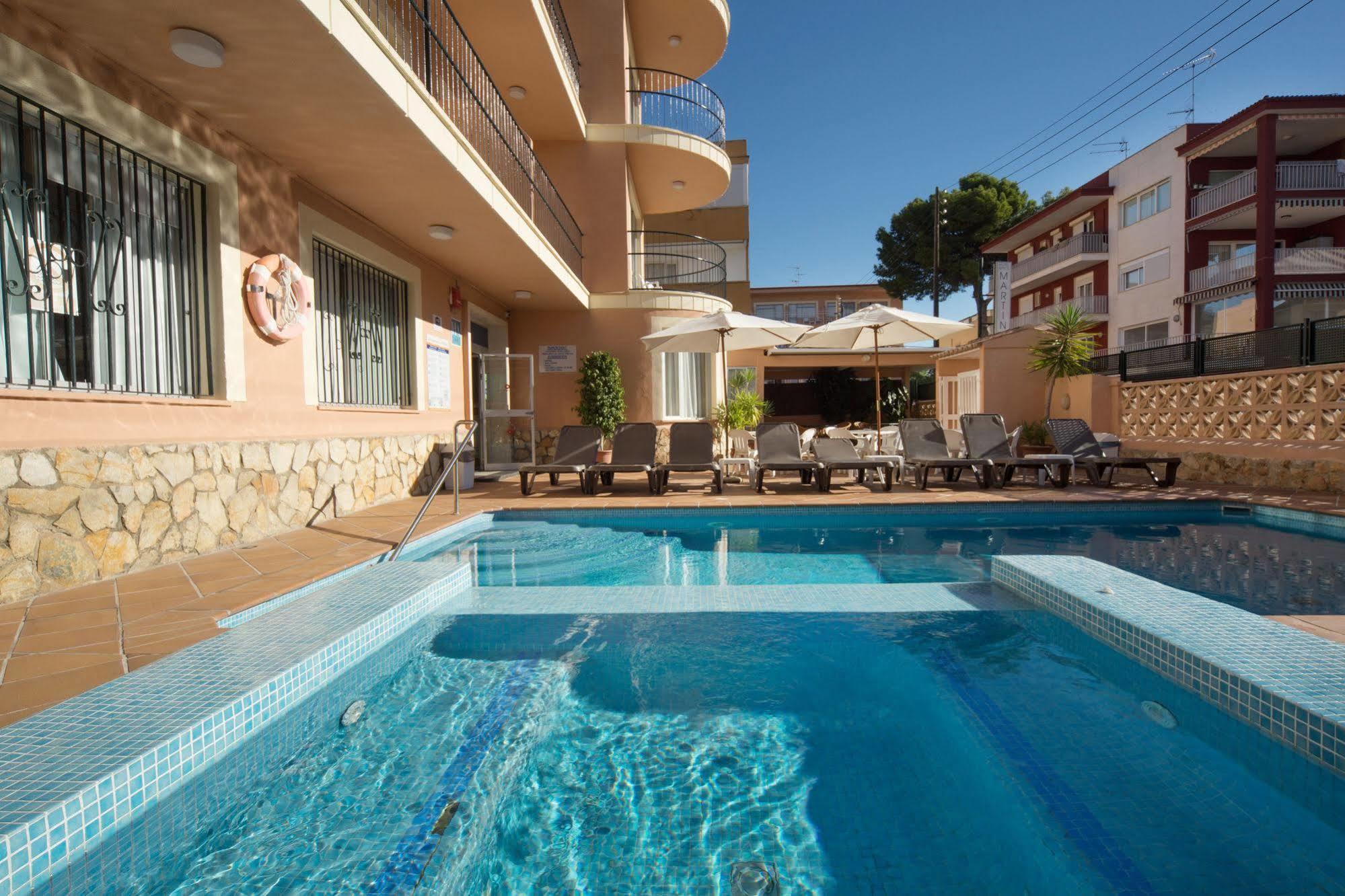 Palmanova Naika Studios & Apartments מראה חיצוני תמונה